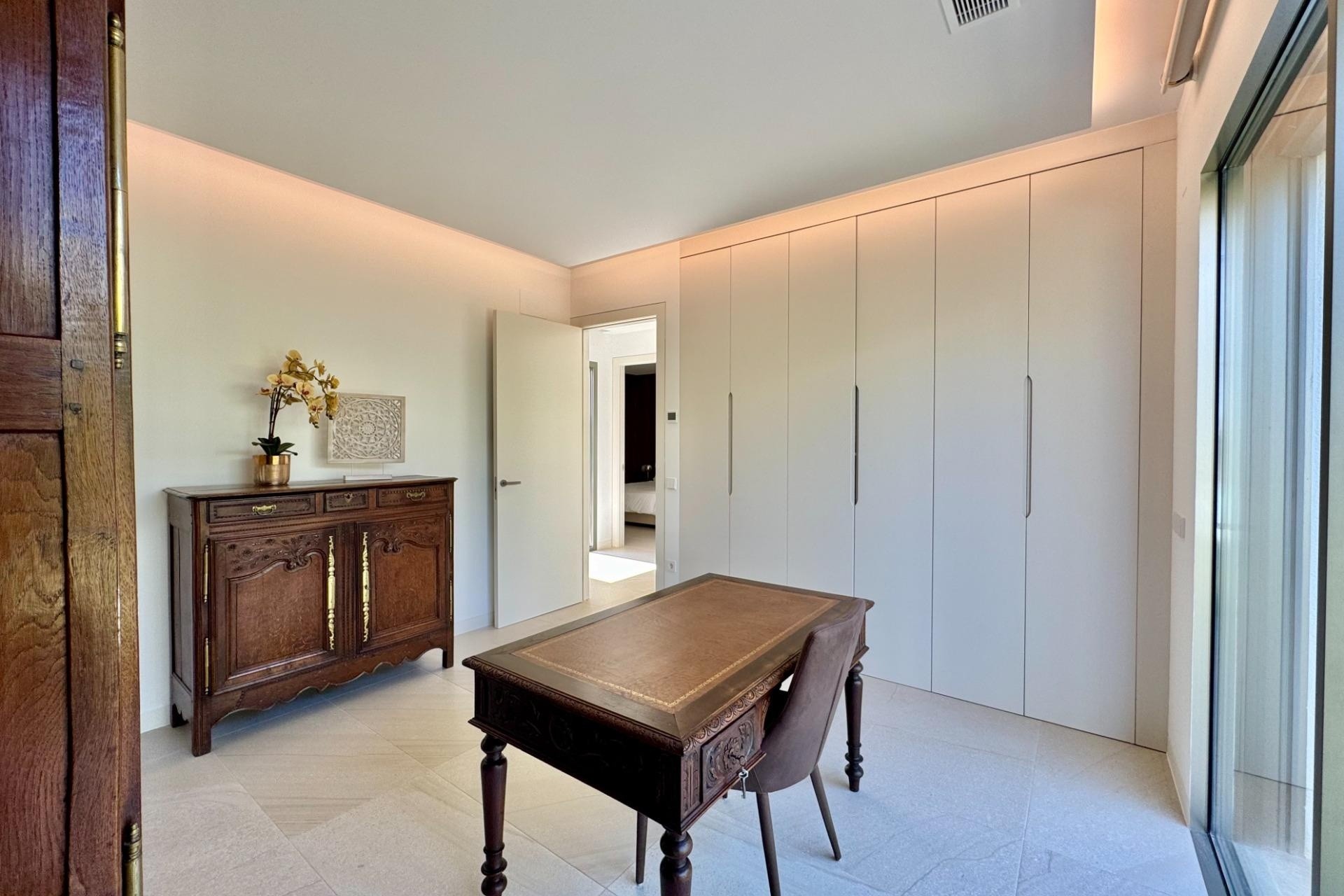 Sale - Detached Villa -
Orihuela - Las Colinas Golf