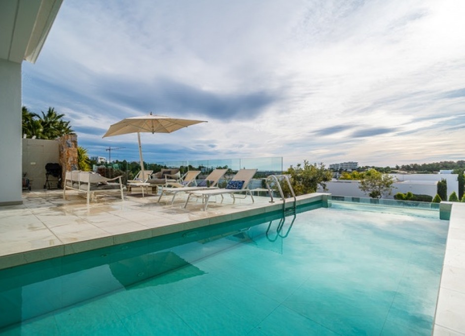 Sale - Detached Villa -
Orihuela - Las Colinas Golf