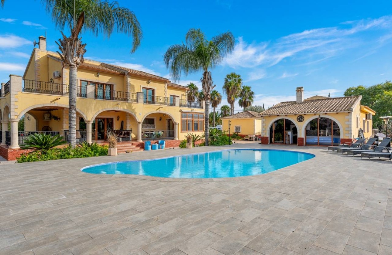 Sale - Detached Villa -
Orihuela