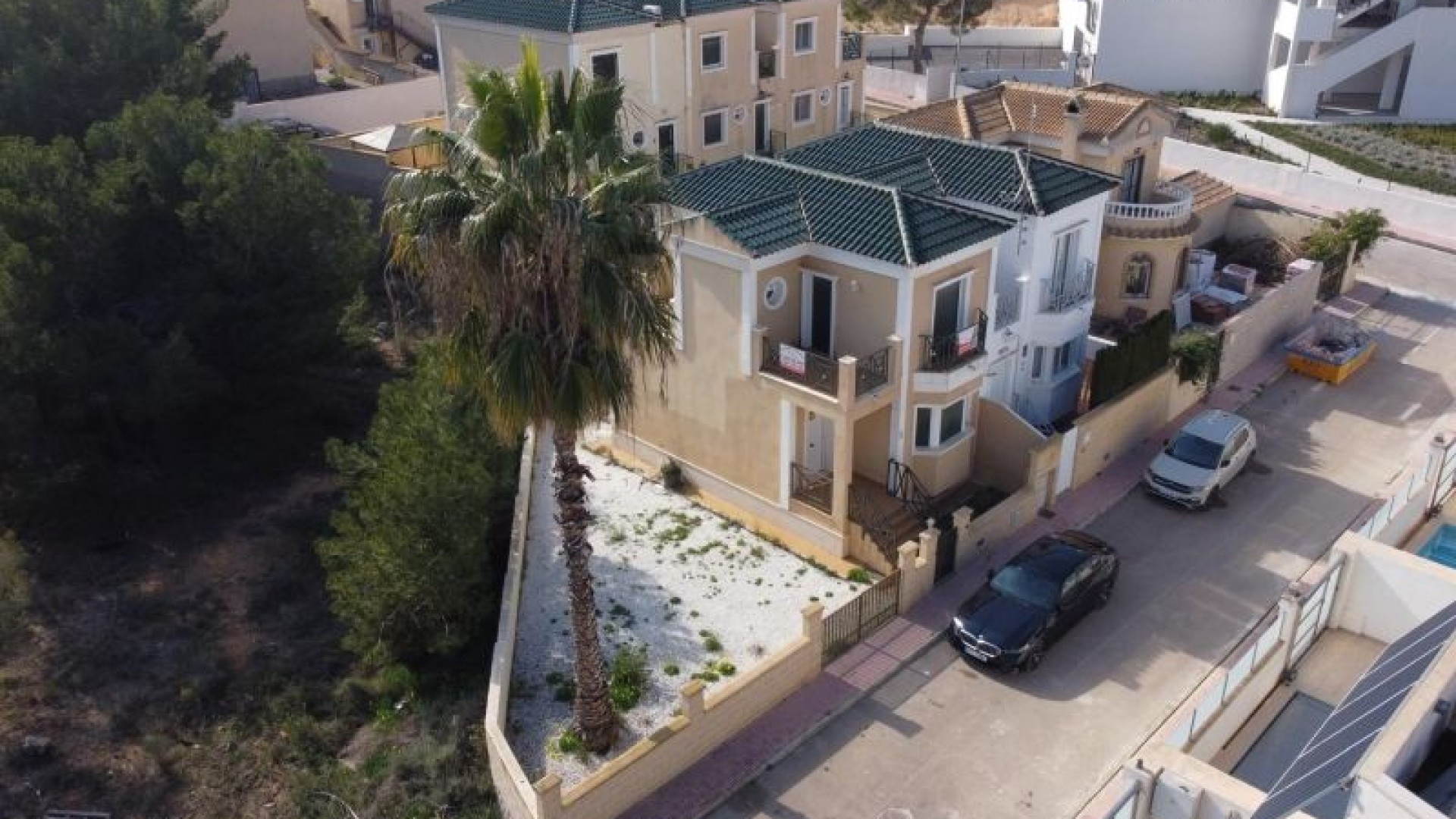 Sale - Detached Villa -
Orihuela