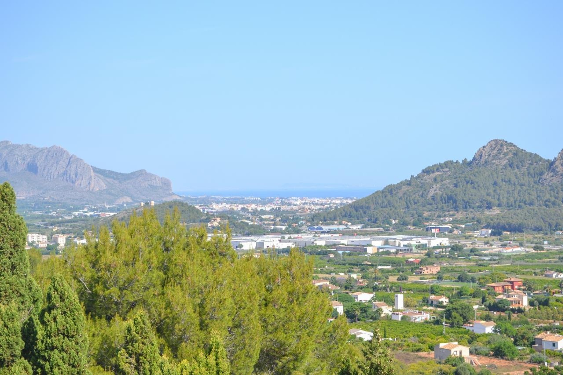 Sale - Detached Villa -
Pedreguer - Inland
