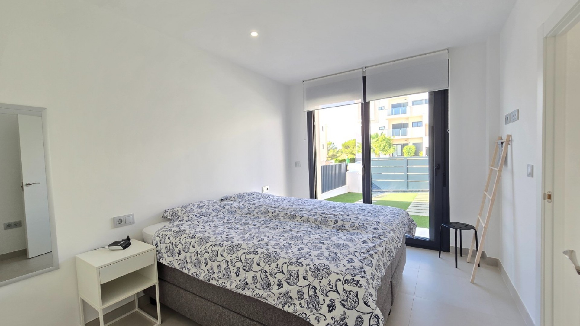 Sale - Detached Villa -
Pilar de la Horadada - Lo Romero Golf