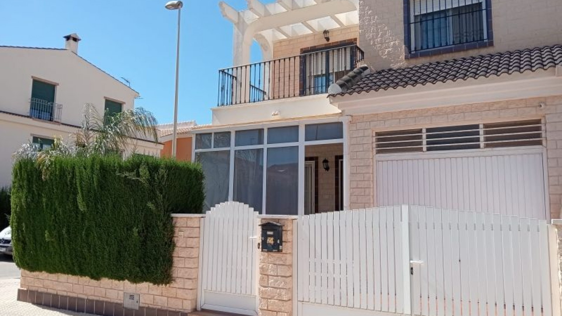 Sale - Detached Villa -
Pilar de la Horadada