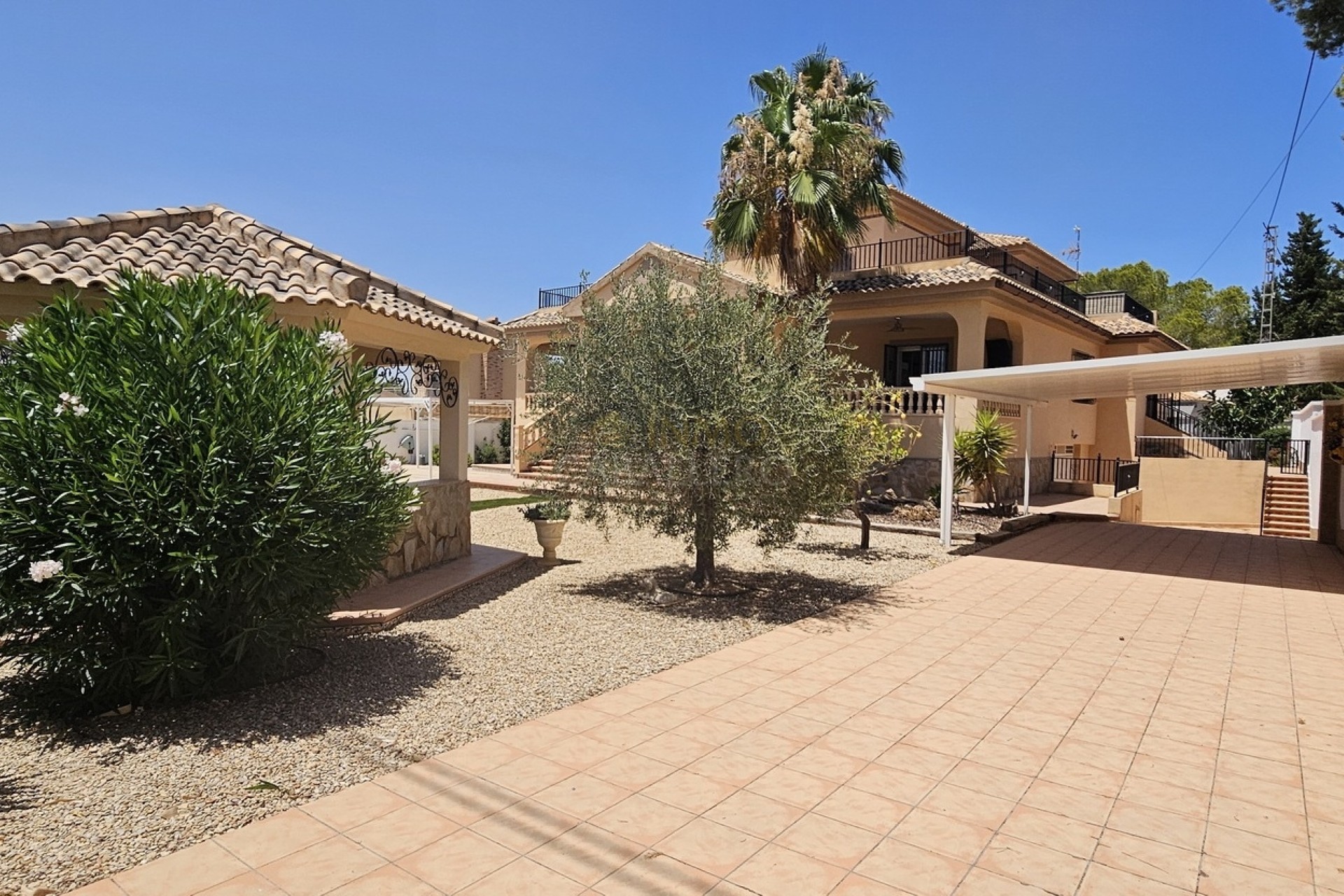 Sale - Detached Villa -
Pinar de Campoverde - Inland