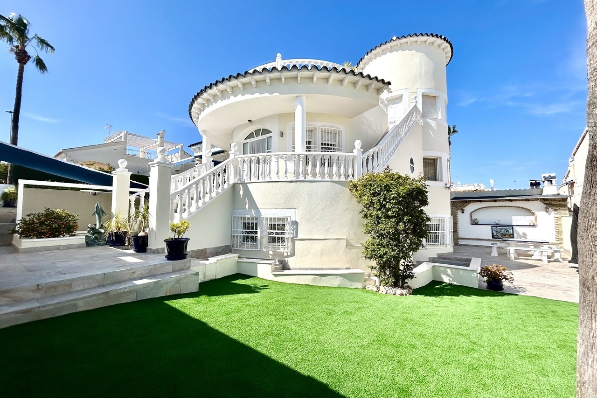 Sale - Detached Villa -
Pinar de Campoverde - Inland