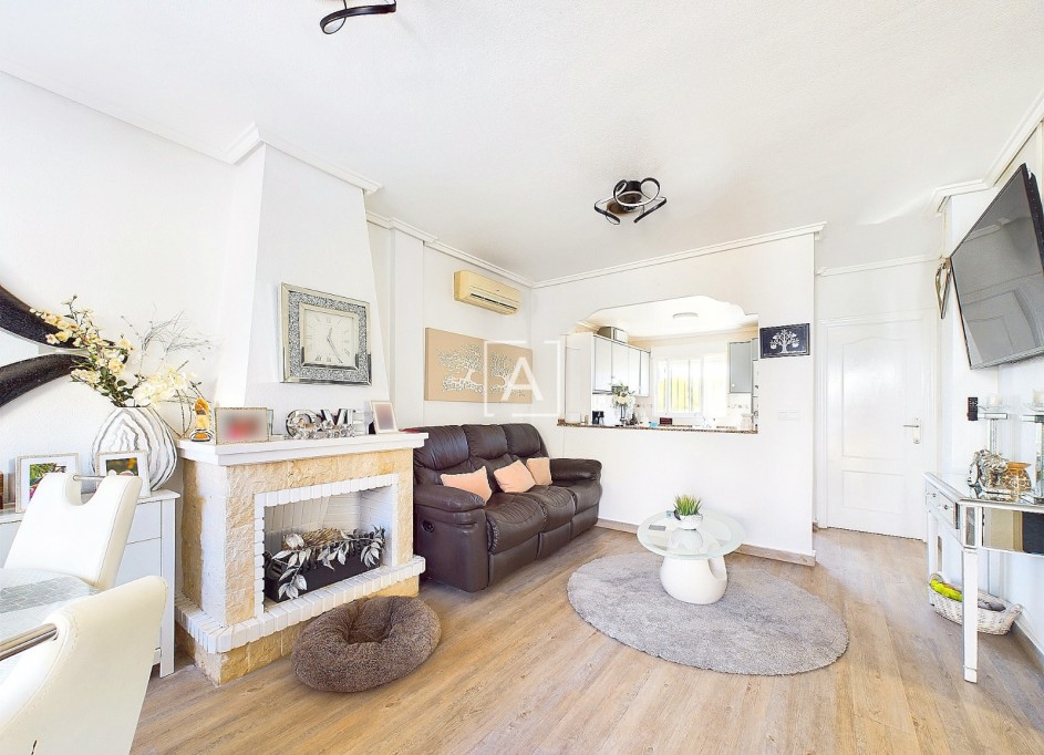 Sale - Detached Villa -
Pinar de Campoverde