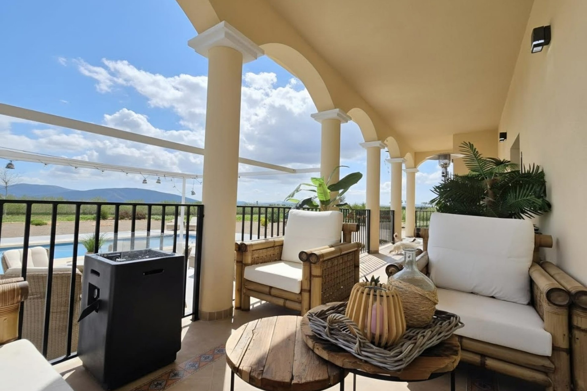 Sale - Detached Villa -
Pinoso - Inland