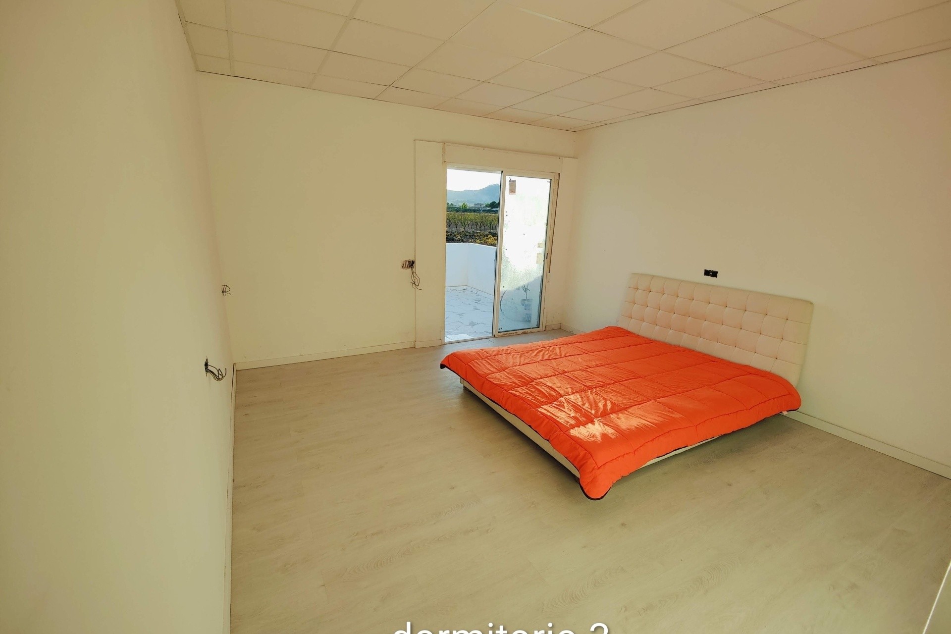 Sale - Detached Villa -
Pinoso - Pinoso Alicante