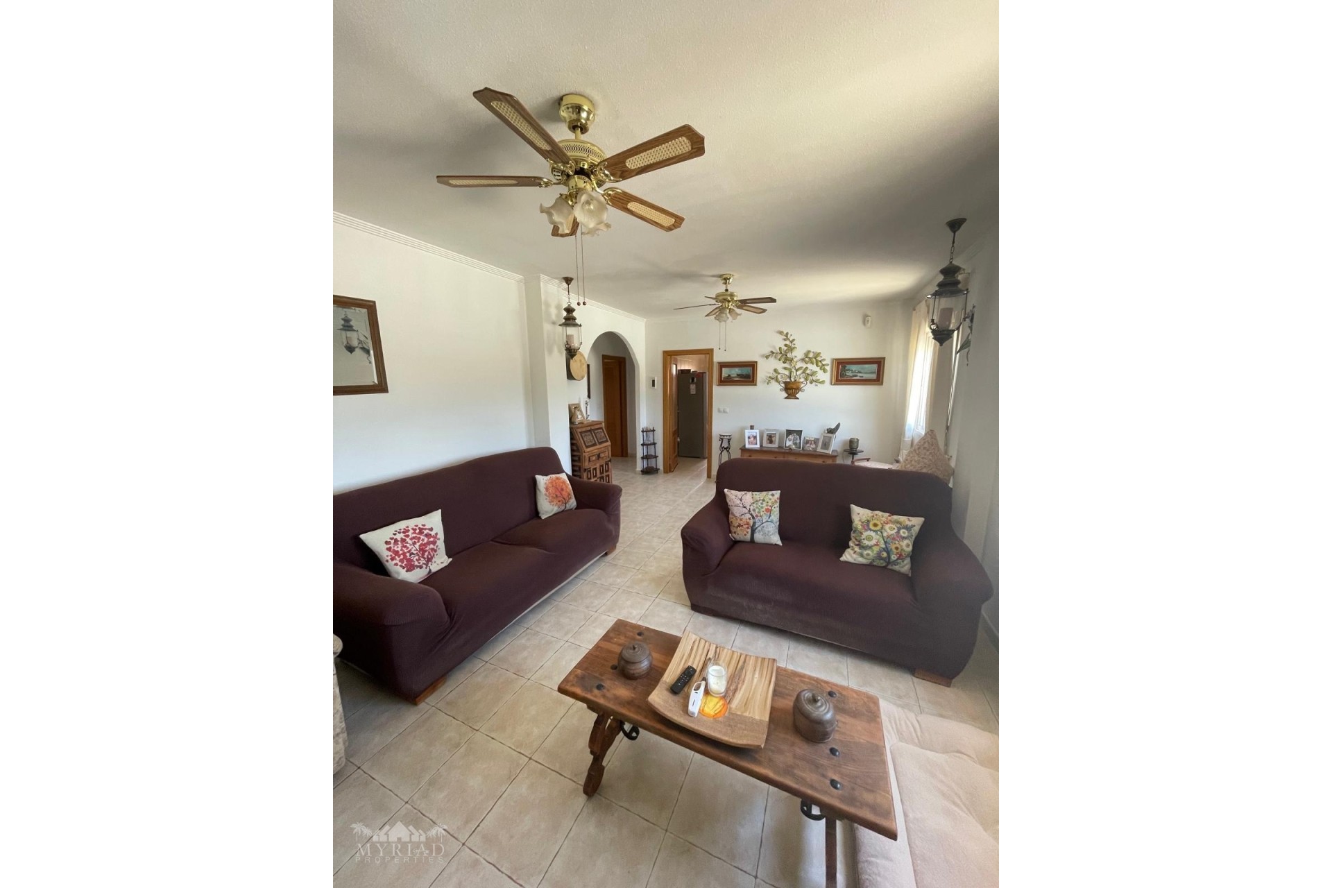 Sale - Detached Villa -
Pinoso - Pinoso Alicante