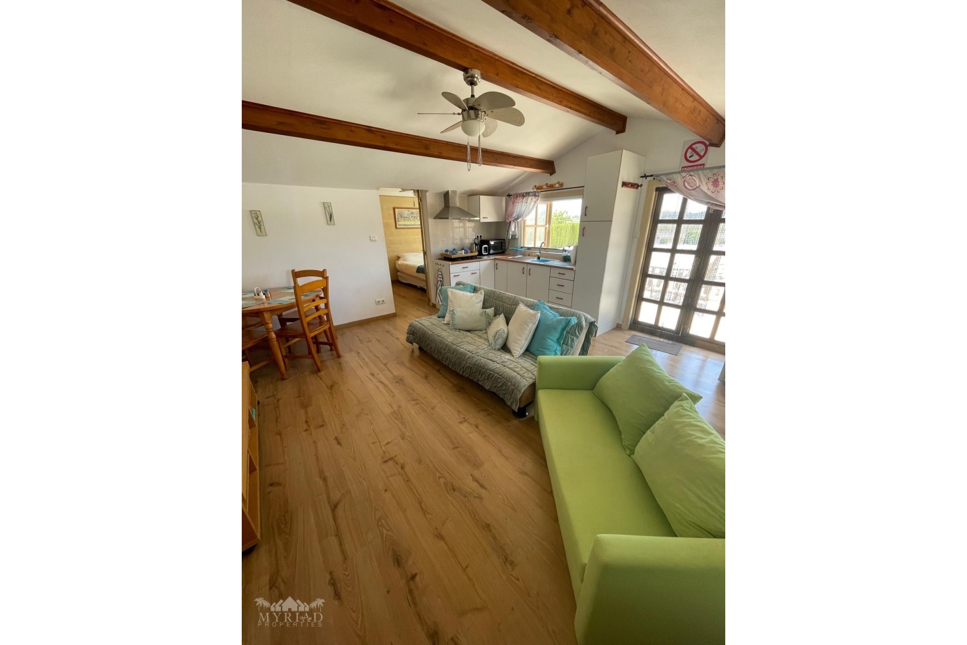 Sale - Detached Villa -
Pinoso - Pinoso Alicante