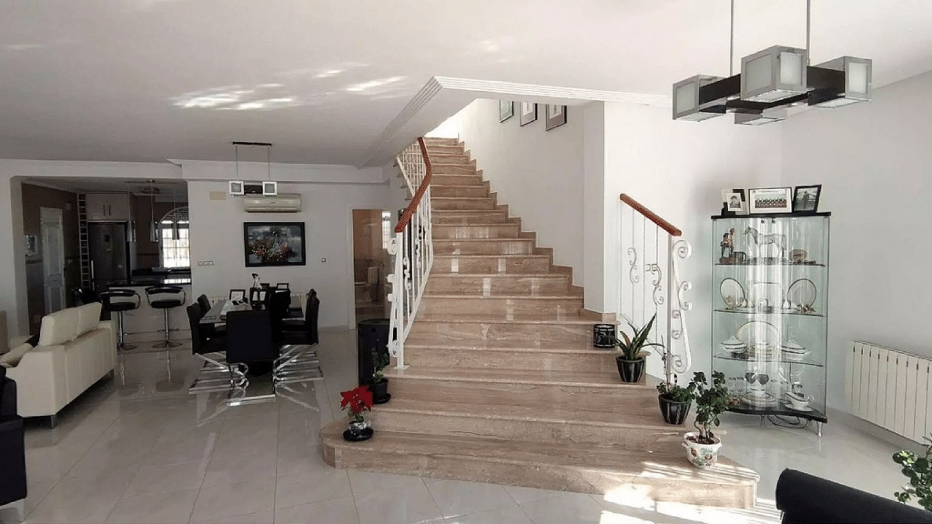 Sale - Detached Villa -
Pinoso