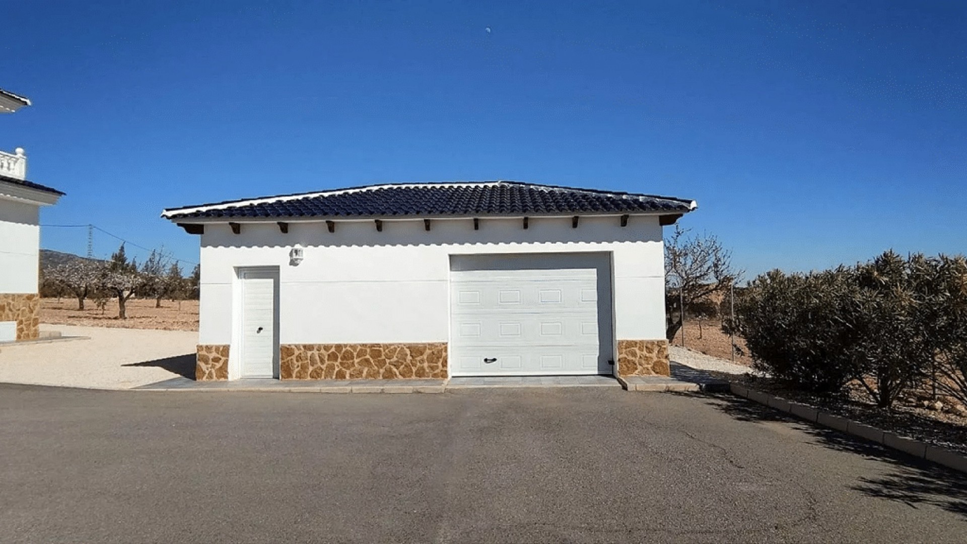 Sale - Detached Villa -
Pinoso