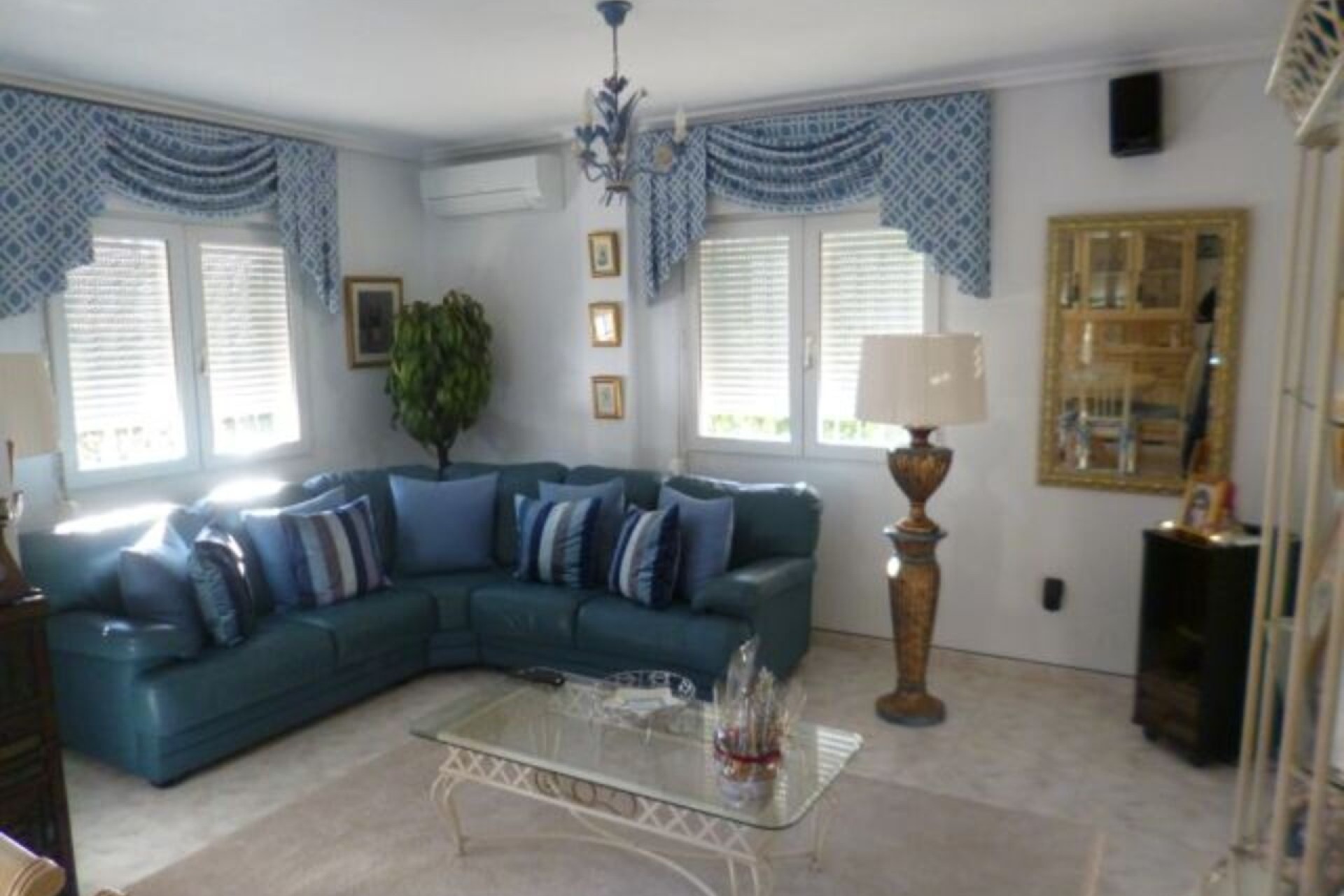Sale - Detached Villa -
Playa Flamenca - Costa Blanca