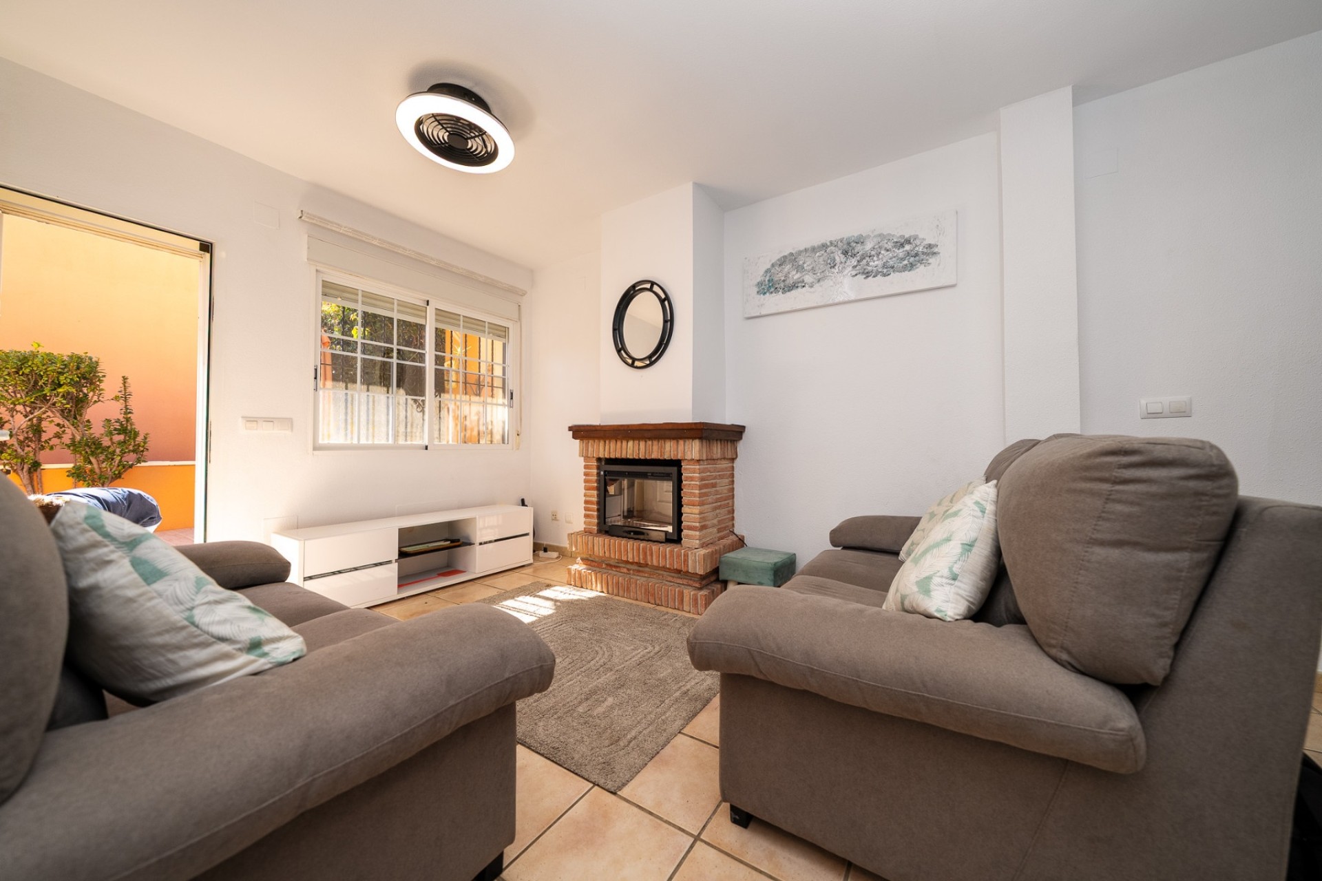 Sale - Detached Villa -
Playa Flamenca - Sportcentre