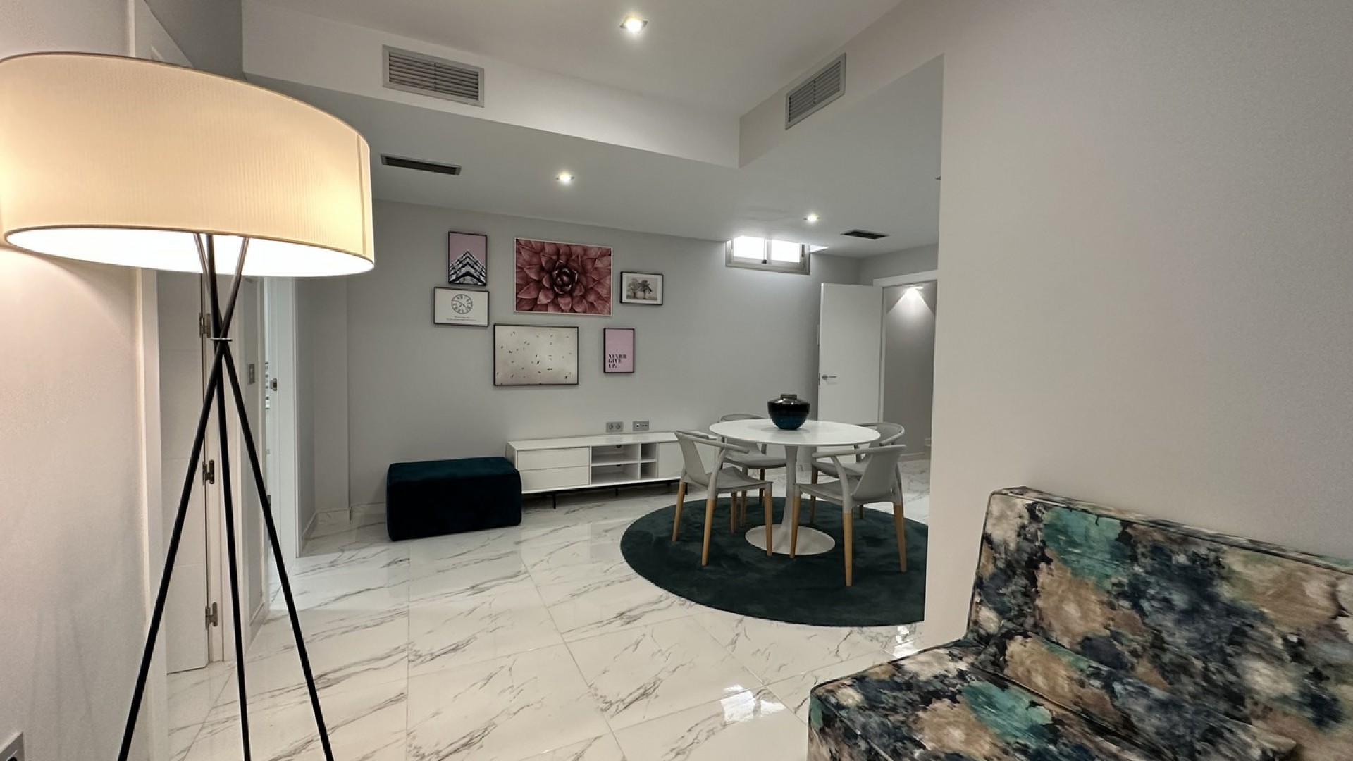 Sale - Detached Villa -
Playa Flamenca