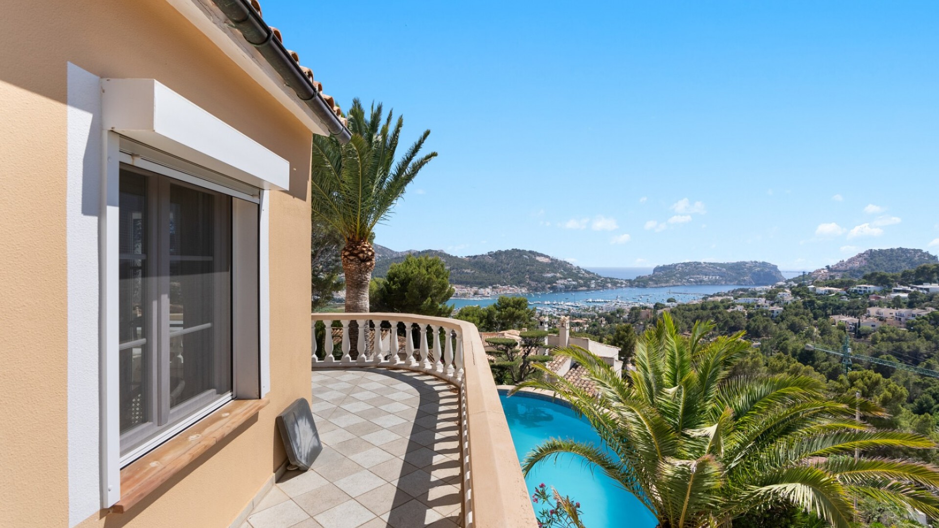 Sale - Detached Villa -
Port d'Andratx - Andratx