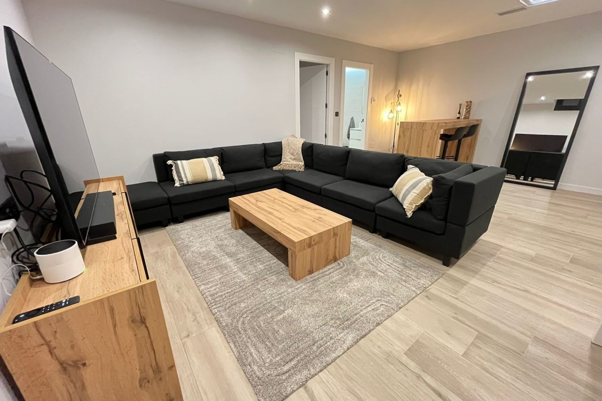 Sale - Detached Villa -
Punta Prima - Costa Blanca