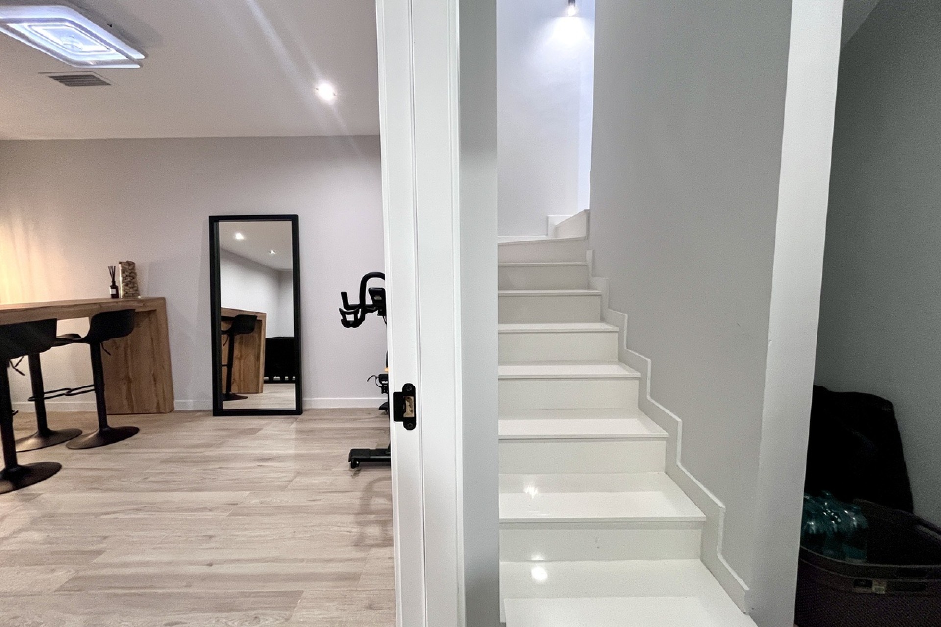 Sale - Detached Villa -
Punta Prima - Costa Blanca