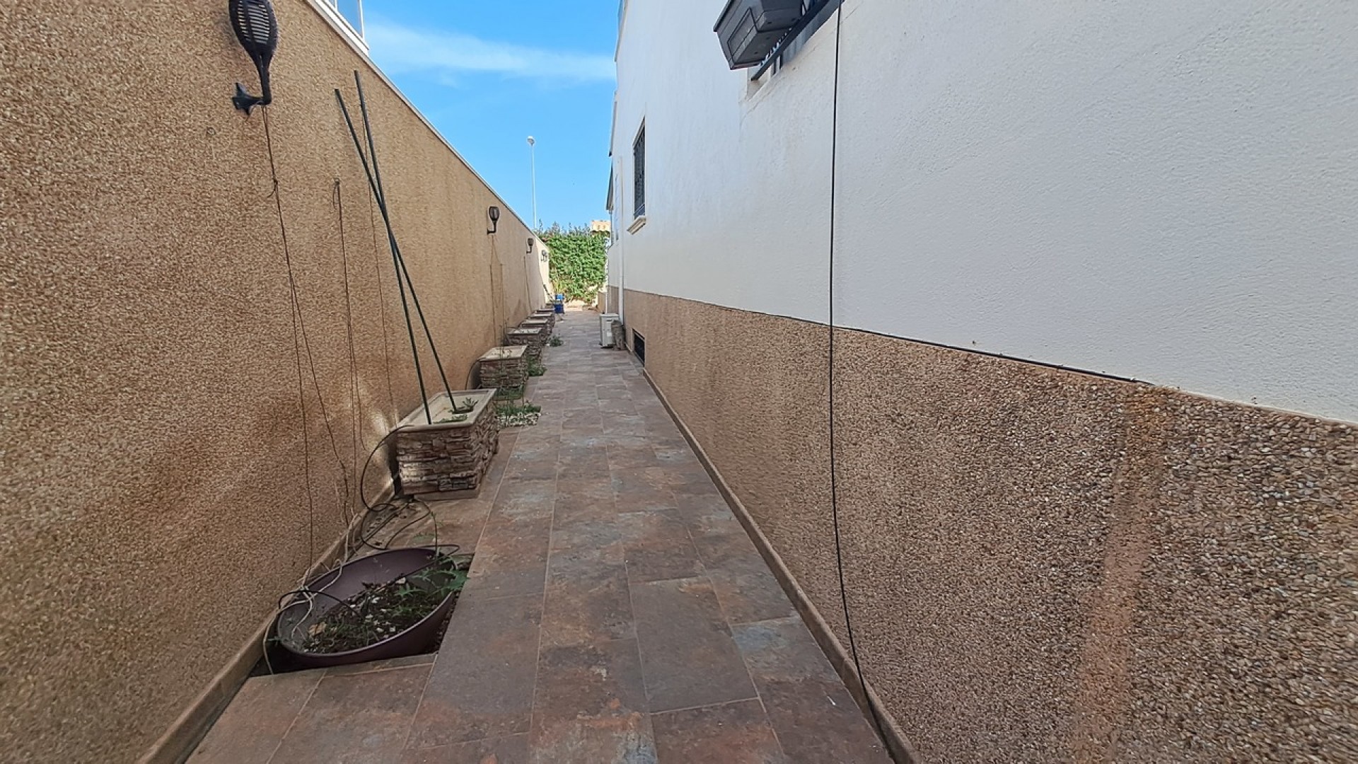 Sale - Detached Villa -
Punta Prima