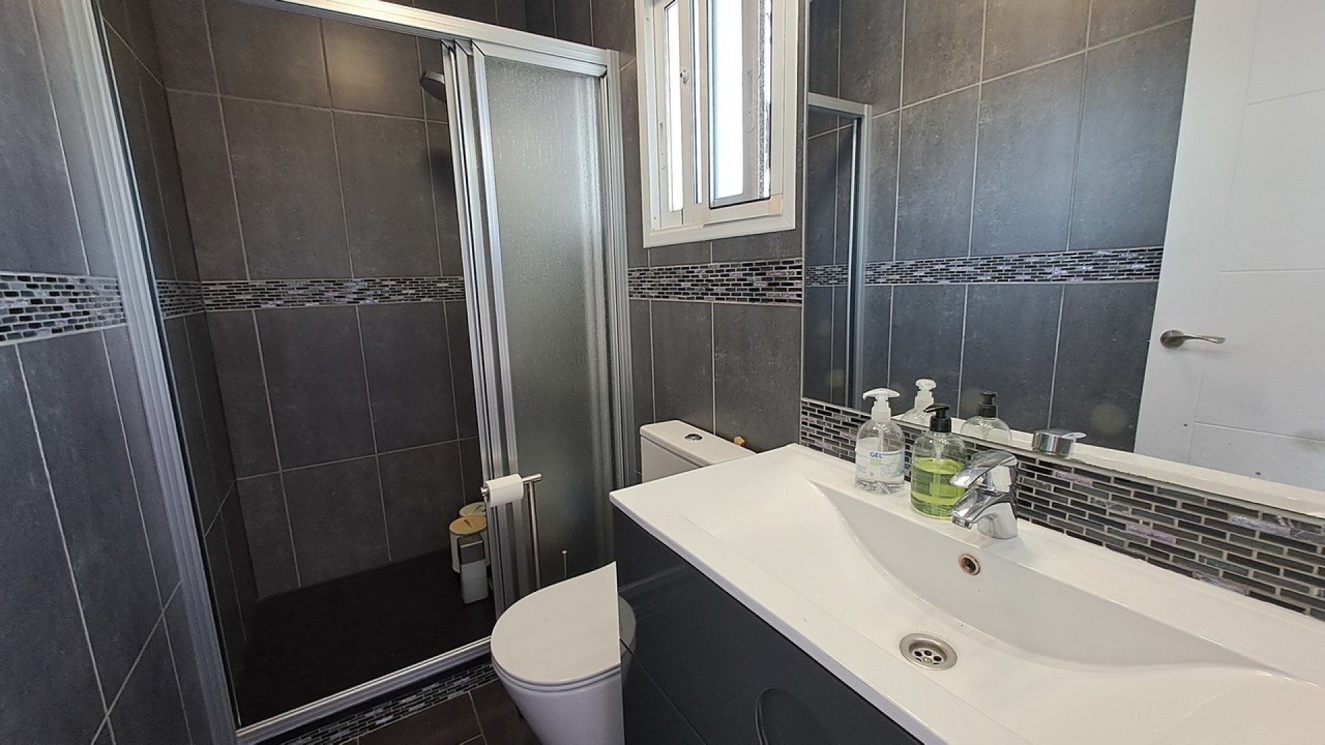 Sale - Detached Villa -
Punta Prima