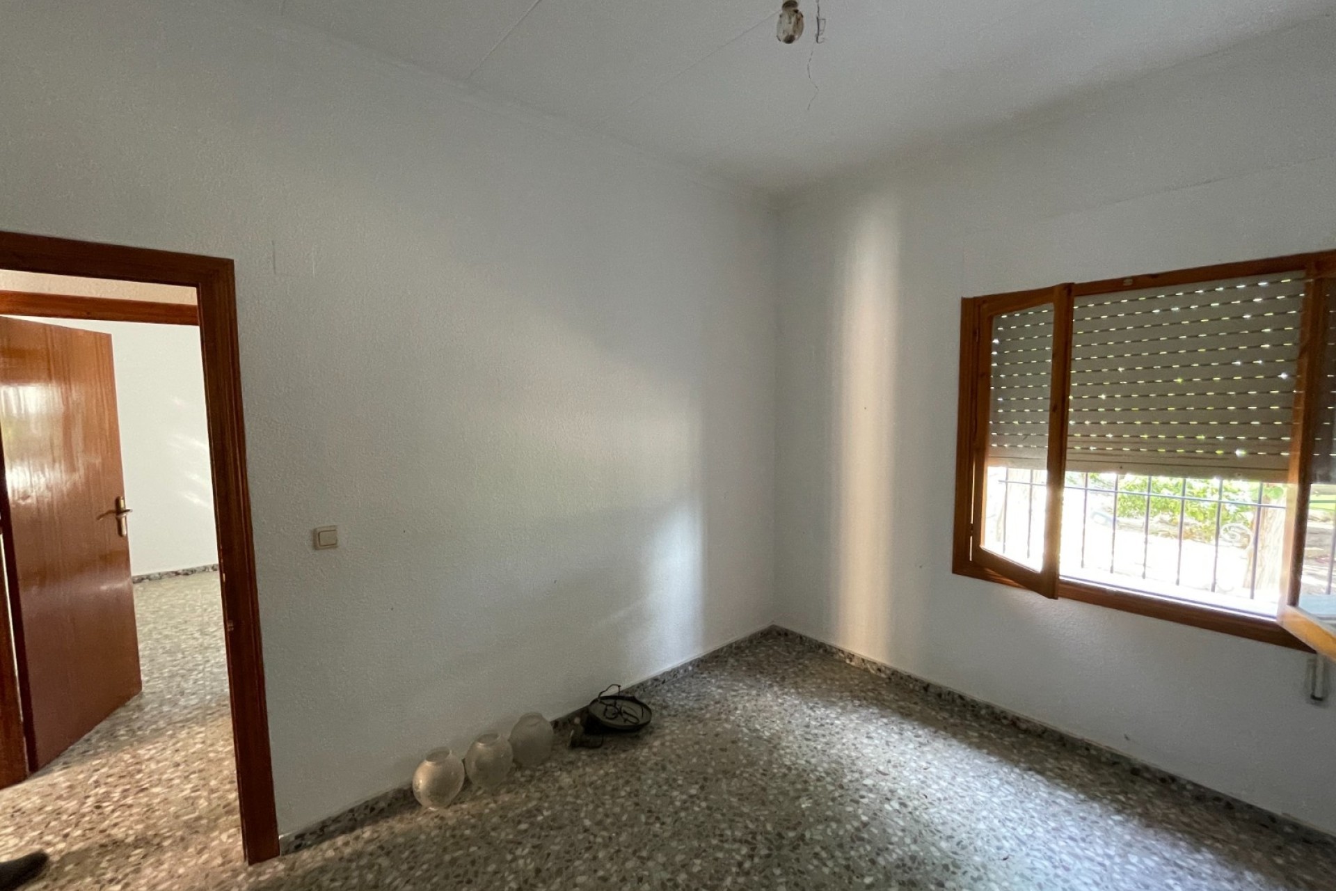 Sale - Detached Villa -
Redován - Inland