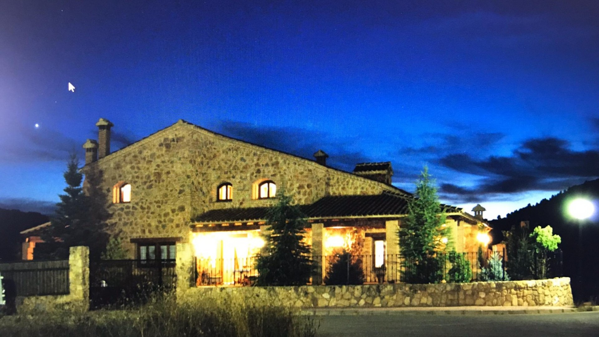 Sale - Detached Villa -
Riopar