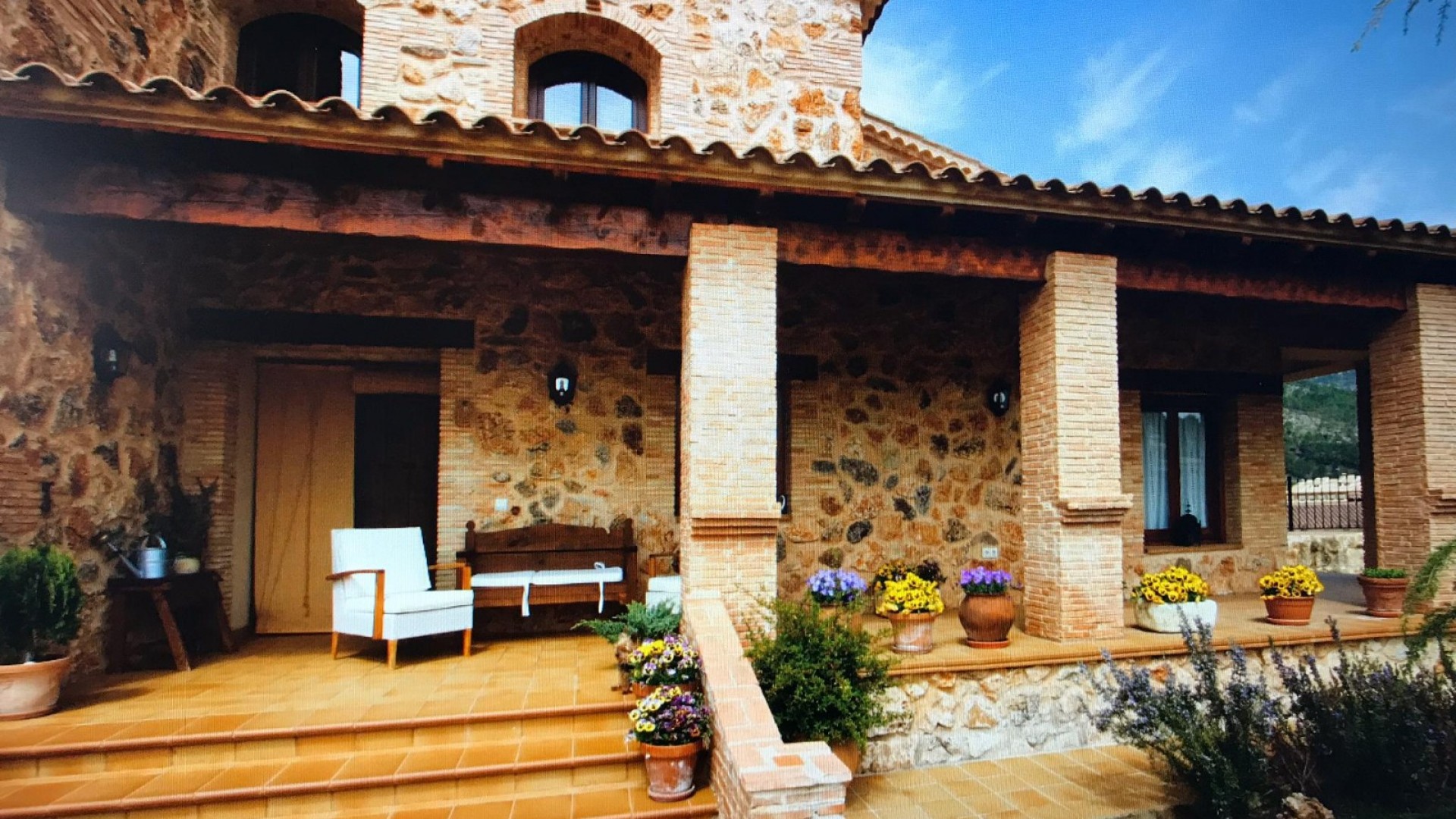 Sale - Detached Villa -
Riopar