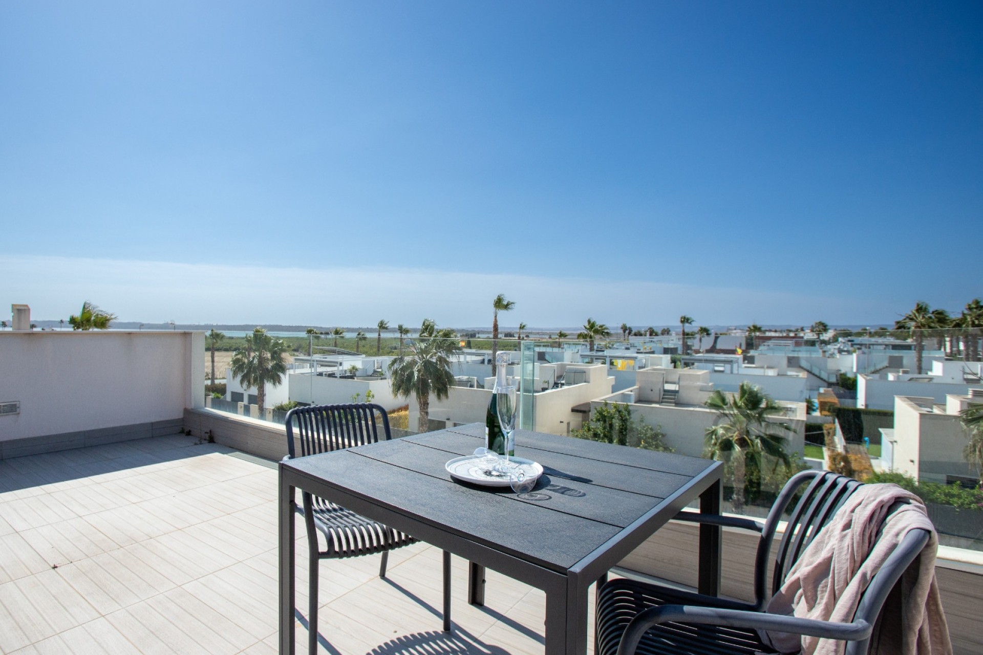 Sale - Detached Villa -
Rojales - Inland