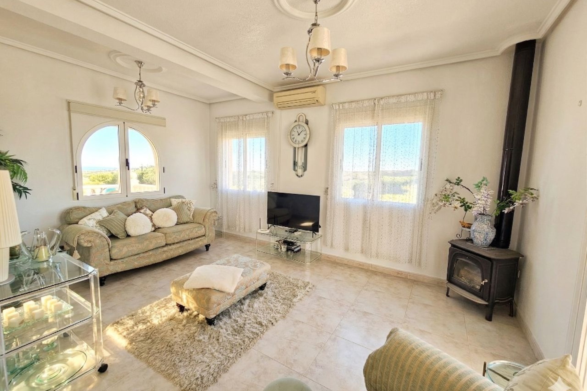 Sale - Detached Villa -
Rojales - La Marquesa