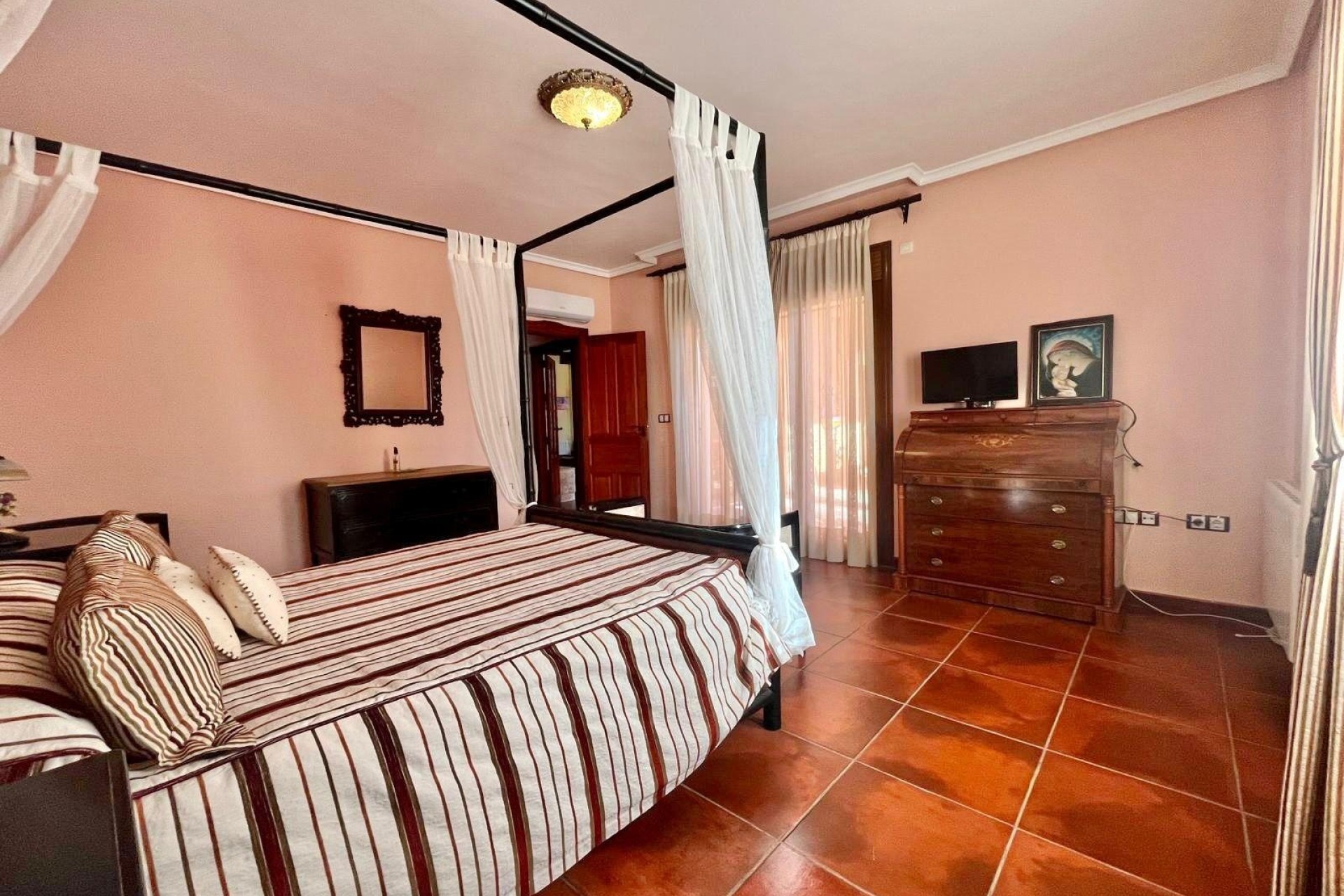 Sale - Detached Villa -
Rojales - La Vega Baja
