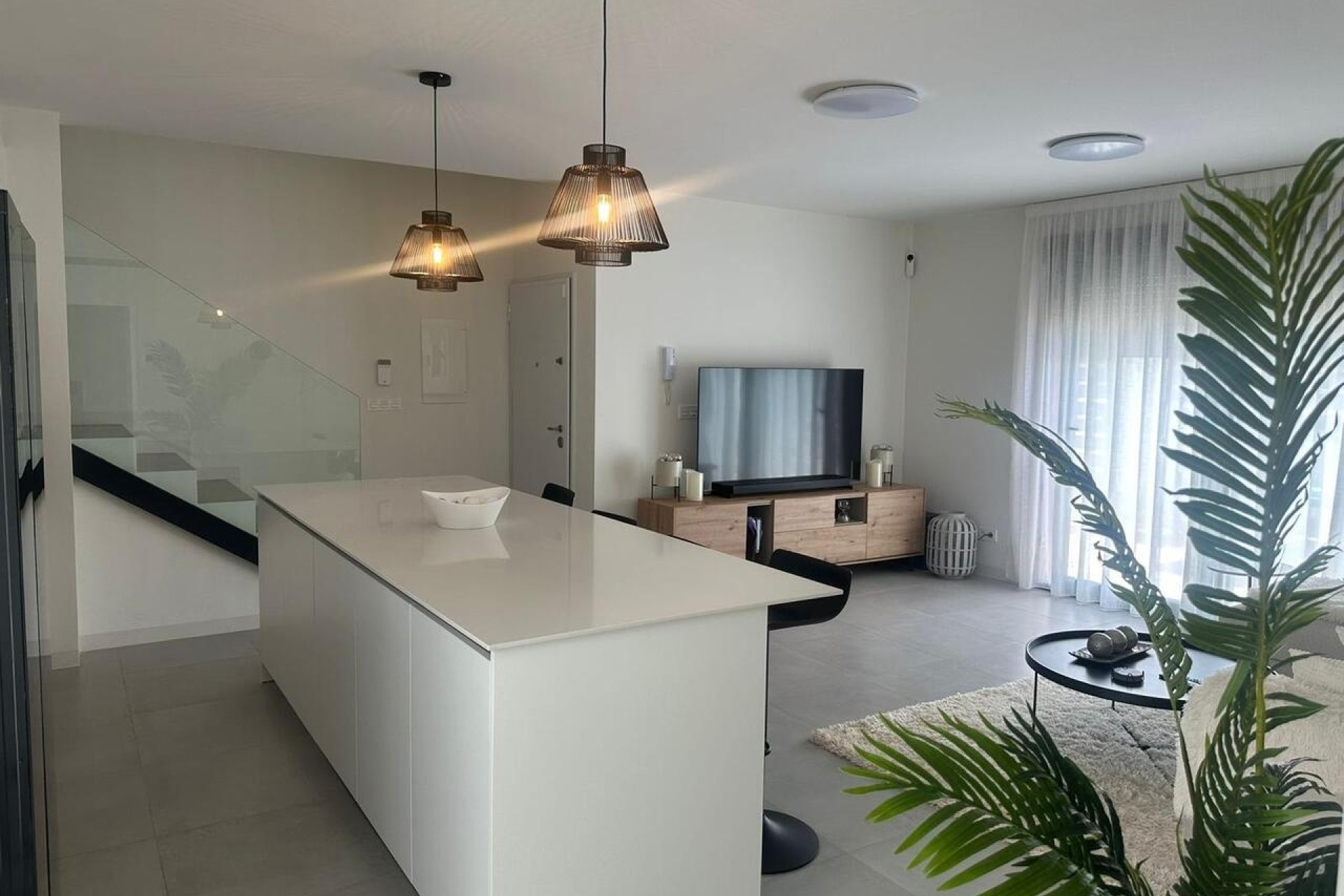 Sale - Detached Villa -
Roldan - Inland