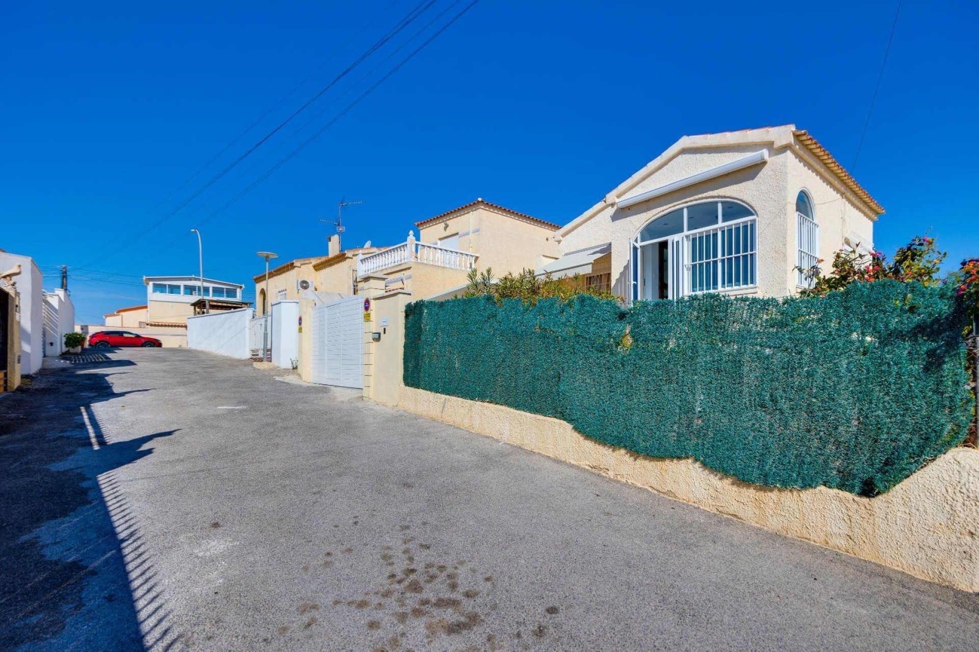 Sale - Detached Villa -
San Fulgencio - La Marina