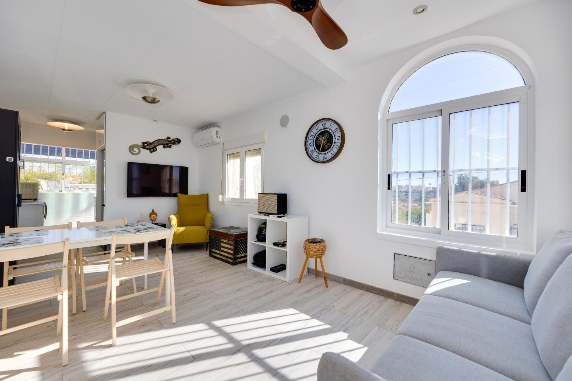 Sale - Detached Villa -
San Fulgencio - La Marina