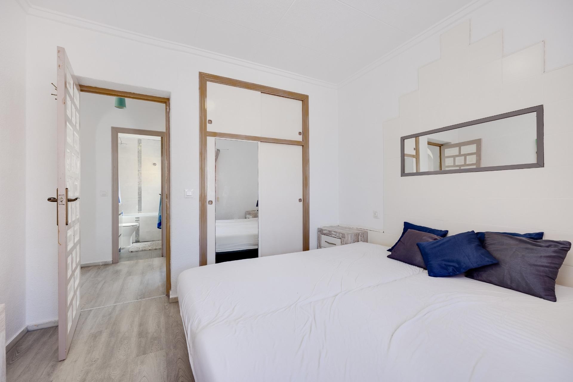 Sale - Detached Villa -
San Fulgencio - La Marina