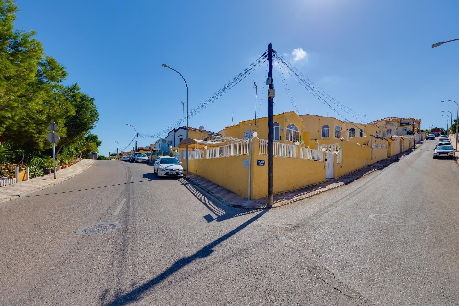 Sale - Detached Villa -
San Fulgencio - La Marina