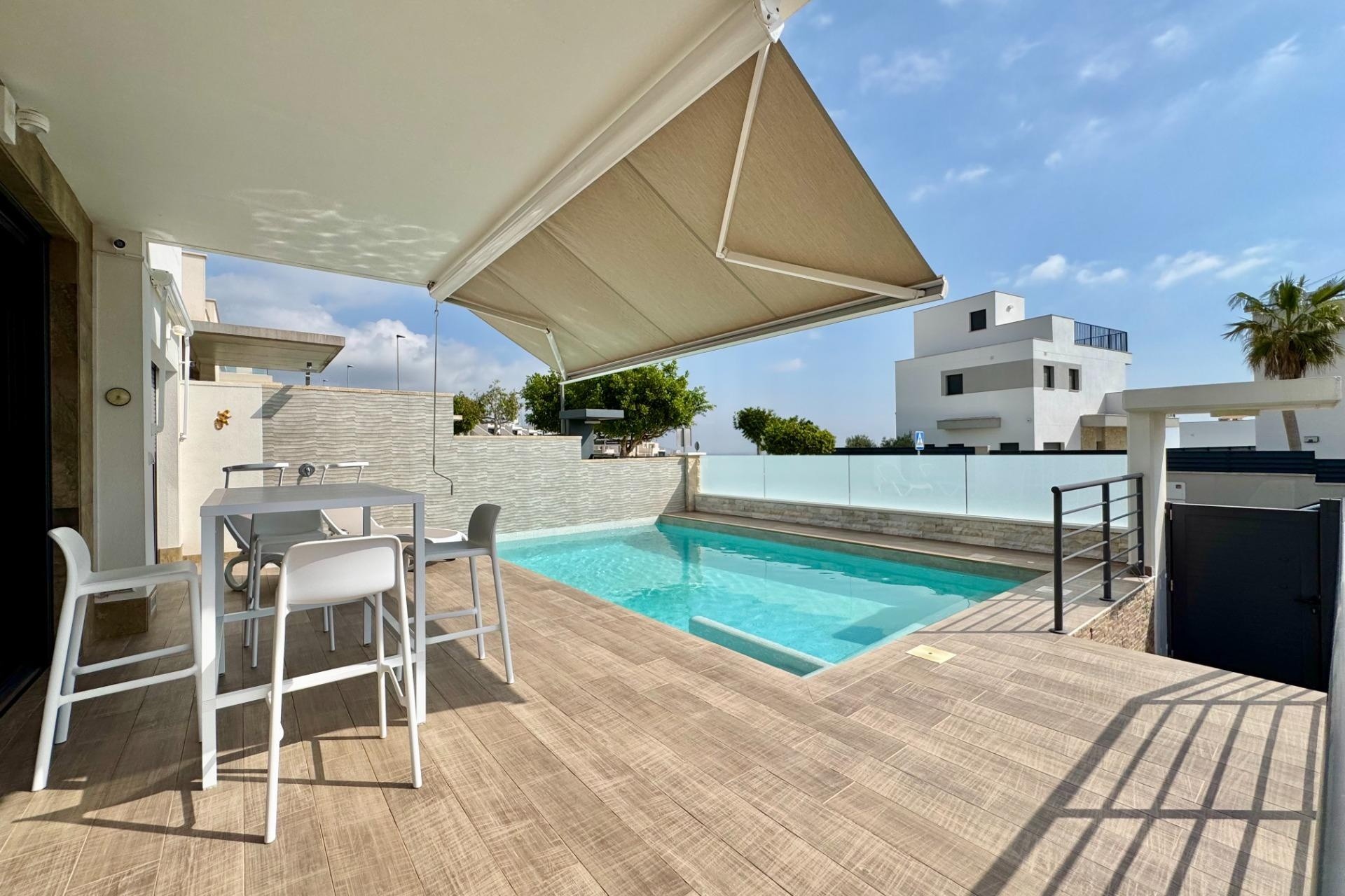 Sale - Detached Villa -
San Miguel de Salinas - Bellavista
