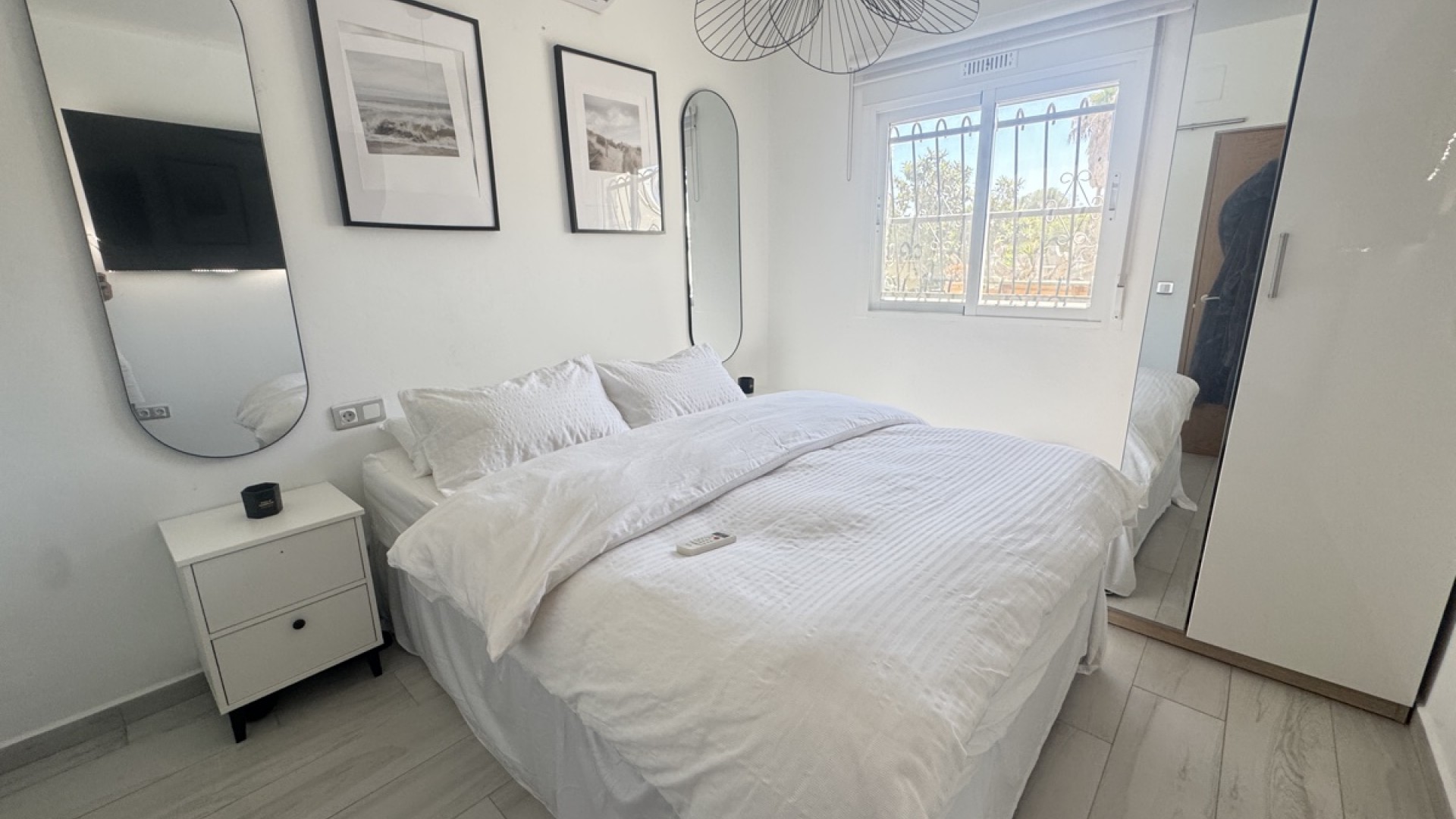 Sale - Detached Villa -
San Miguel de Salinas - Blue Lagoon