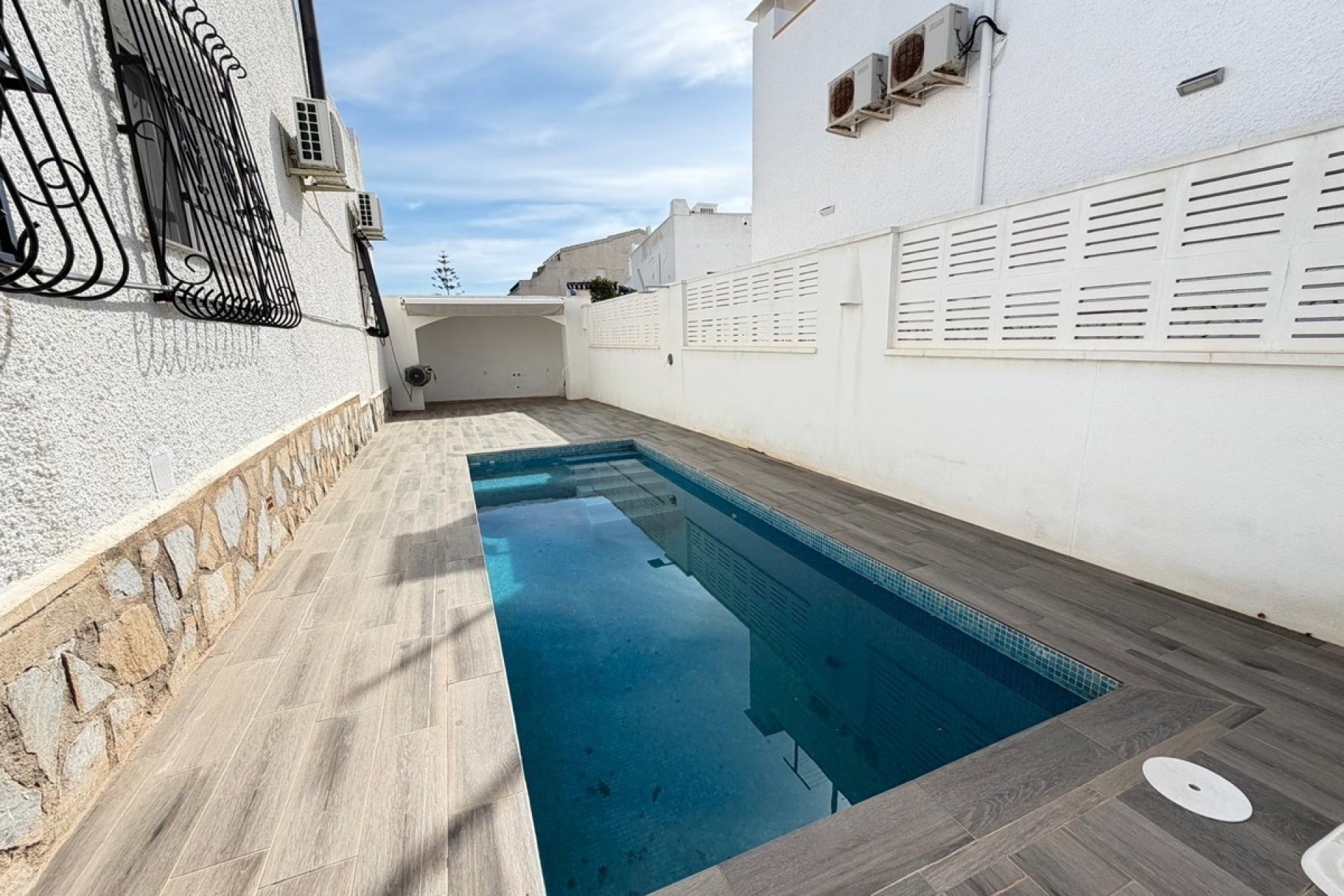 Sale - Detached Villa -
San Miguel de Salinas - Blue Lagoon