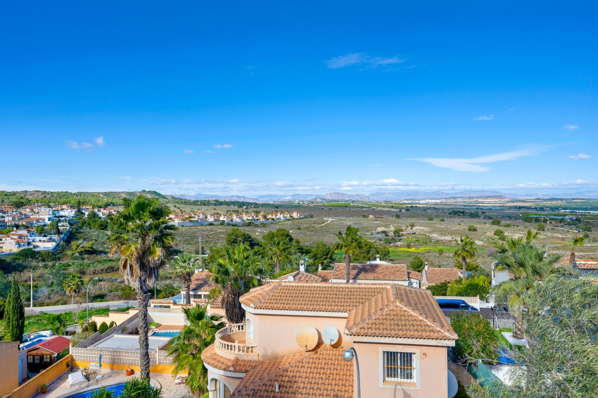 Sale - Detached Villa -
San Miguel de Salinas - Costa Blanca