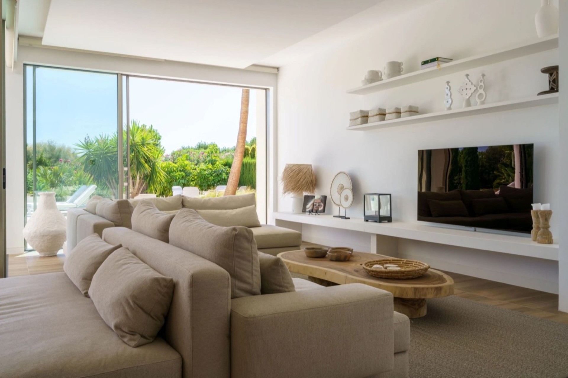 Sale - Detached Villa -
San Miguel de Salinas - Inland