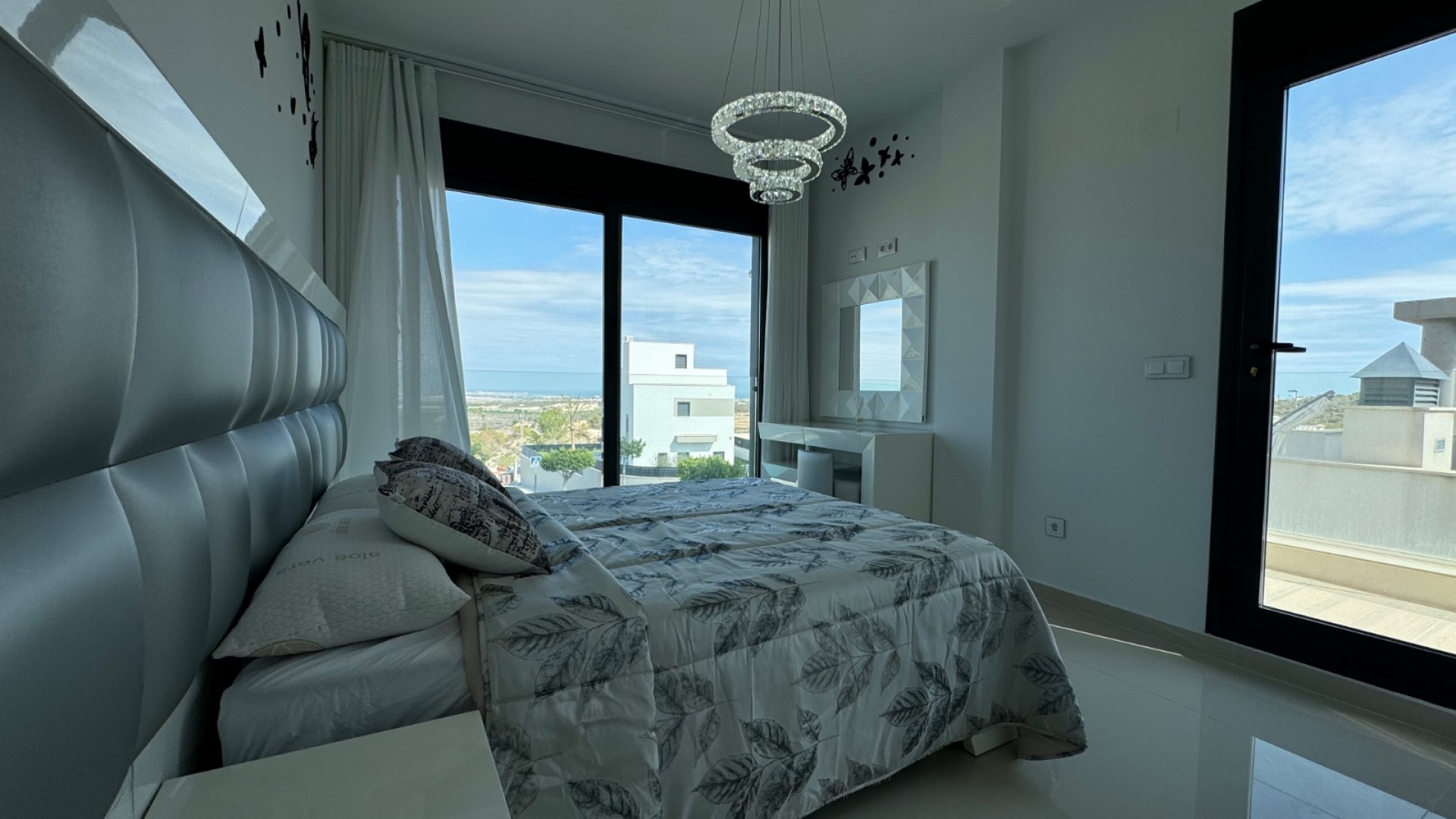 Sale - Detached Villa -
San Miguel de Salinas - San Miguel Salinas