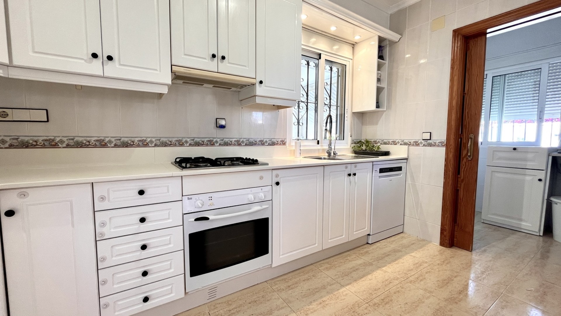 Sale - Detached Villa -
San Miguel de Salinas