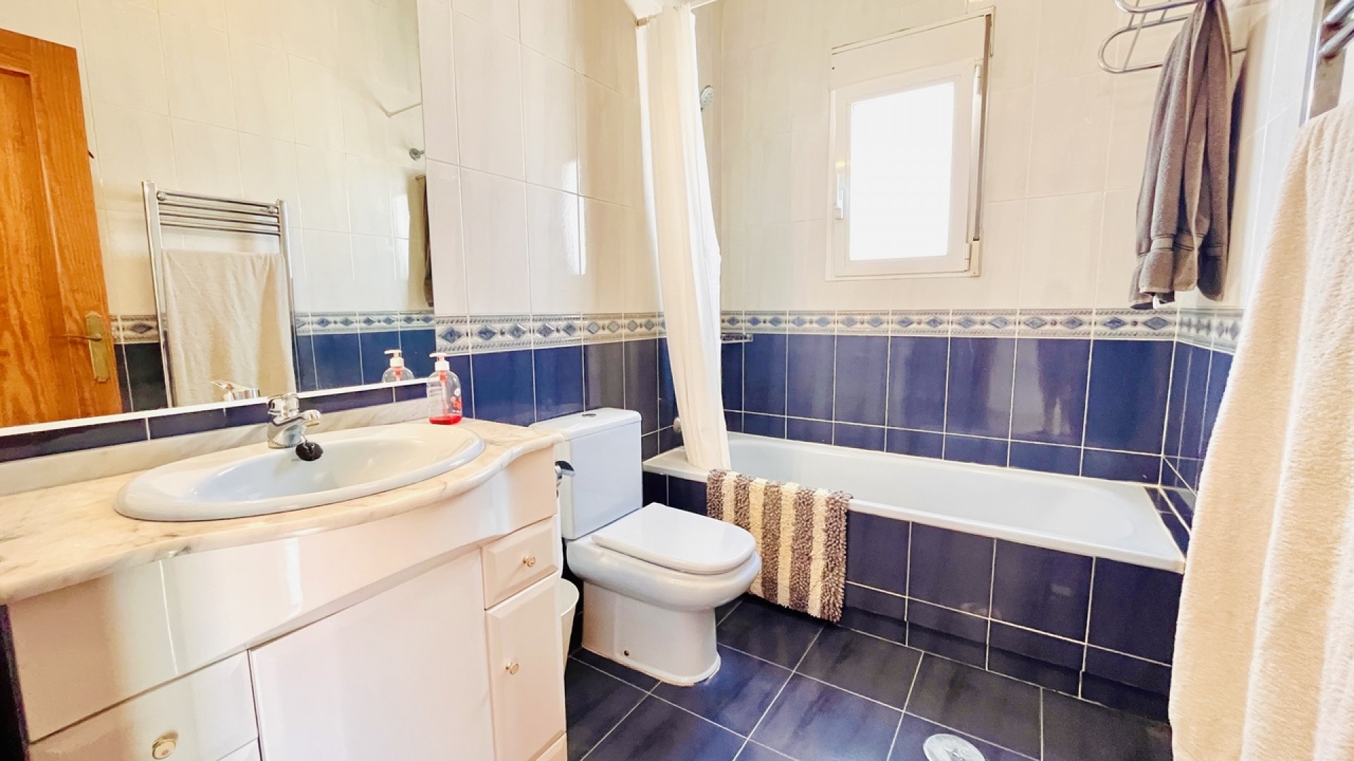 Sale - Detached Villa -
San Miguel de Salinas