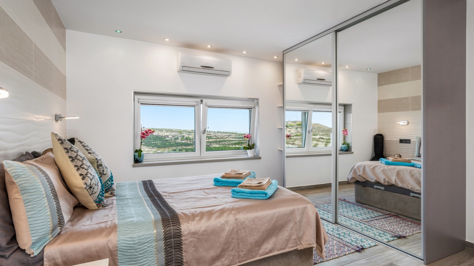 Sale - Detached Villa -
San Miguel de Salinas