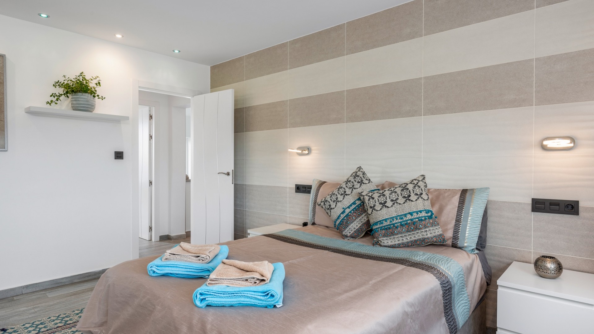 Sale - Detached Villa -
San Miguel de Salinas