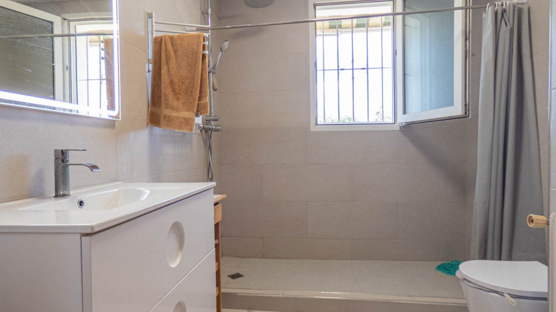 Sale - Detached Villa -
San Miguel de Salinas