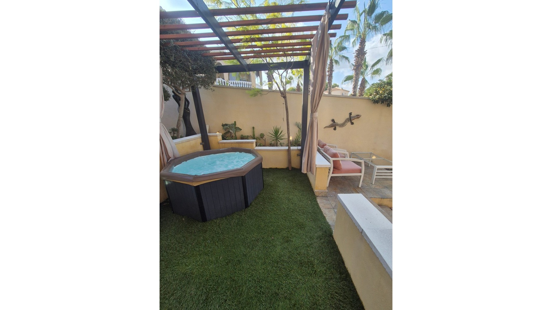 Sale - Detached Villa -
San Miguel de Salinas