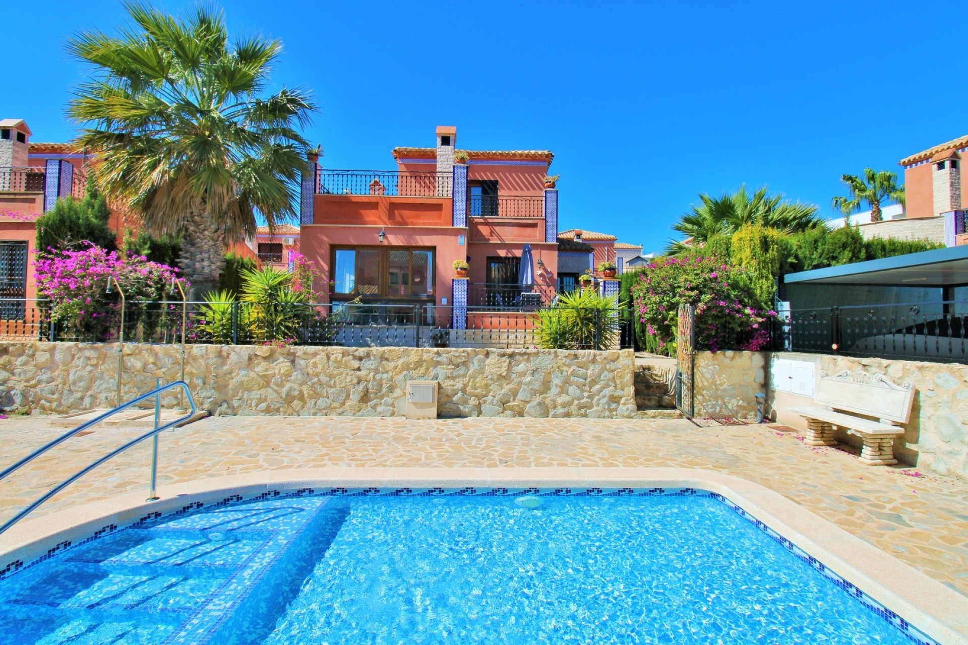 Sale - Detached Villa -
San Miguel de Salinas