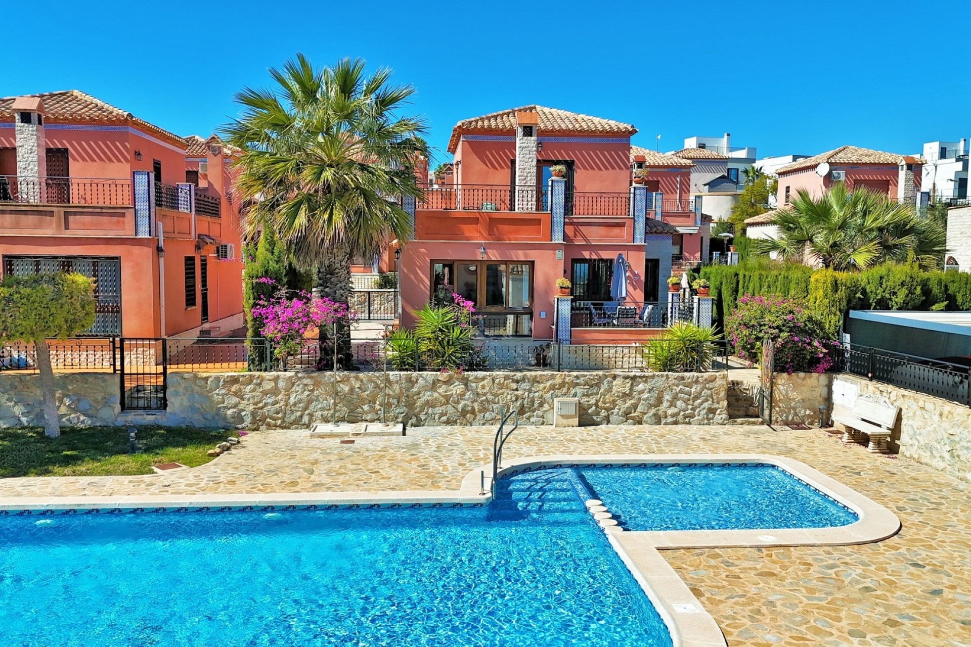 Sale - Detached Villa -
San Miguel de Salinas