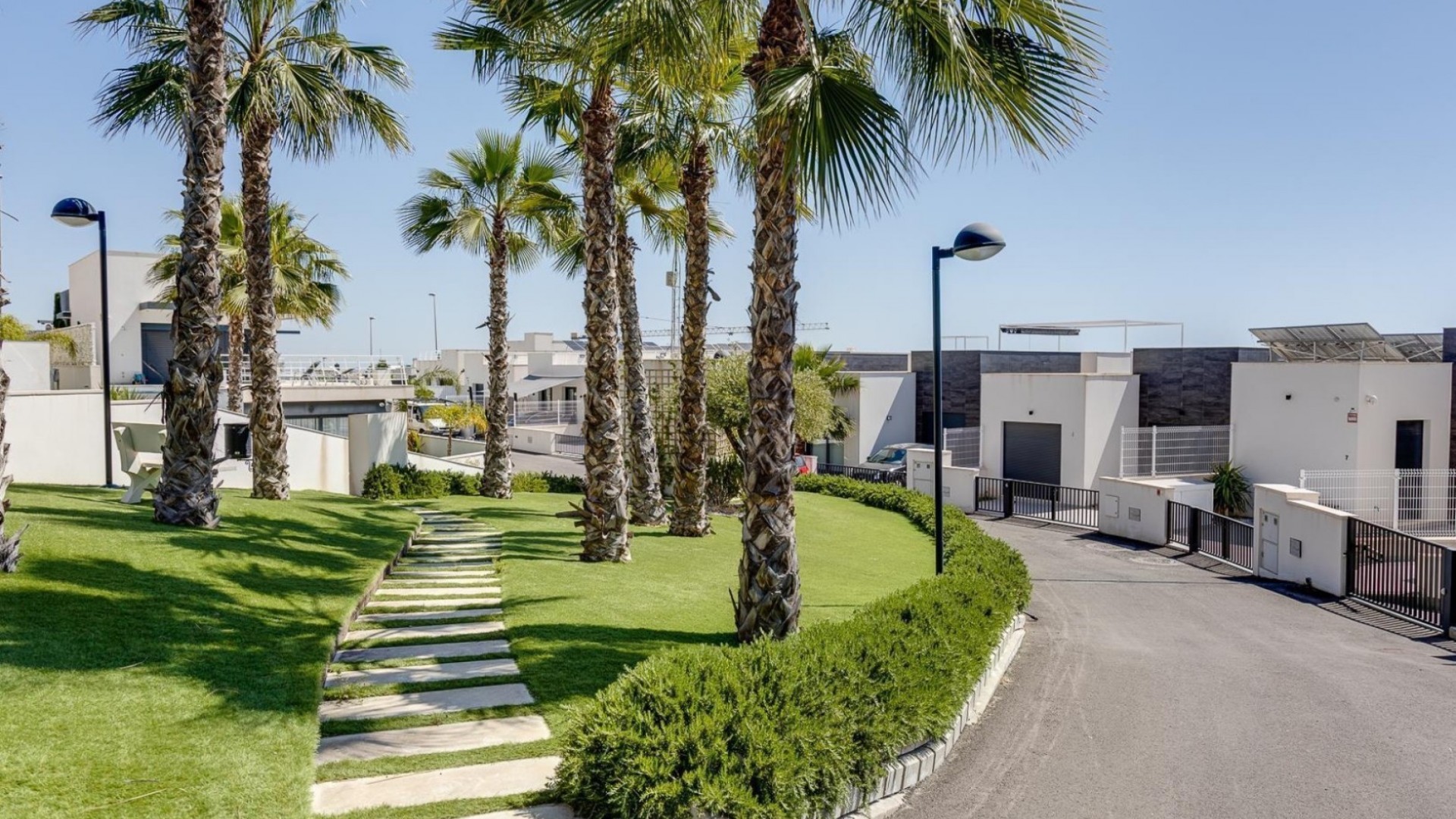 Sale - Detached Villa -
San Miguel de Salinas